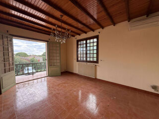  Maison � vendre 7 pi�ces 210 m�