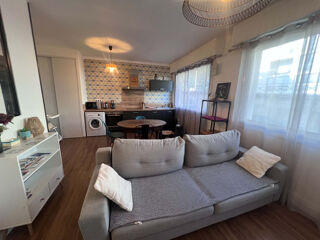  Appartement à louer 2 pièces 50 m²
