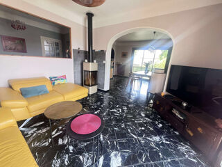  Maison � vendre 6 pi�ces 210 m�