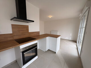  Maison � louer 4 pi�ces 74 m� St etienne du gres