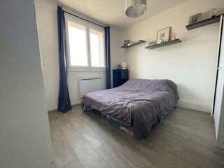  Appartement à louer 3 pièces 64 m²