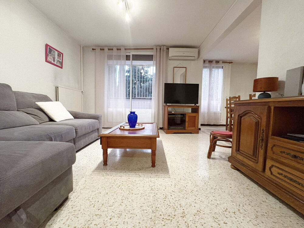 Vente Appartement Résidence Les Cigales Arles T3 RDC balcon et Parking Arles