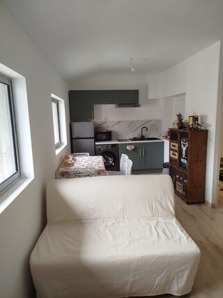  Appartement à louer 2 pièces 35 m²