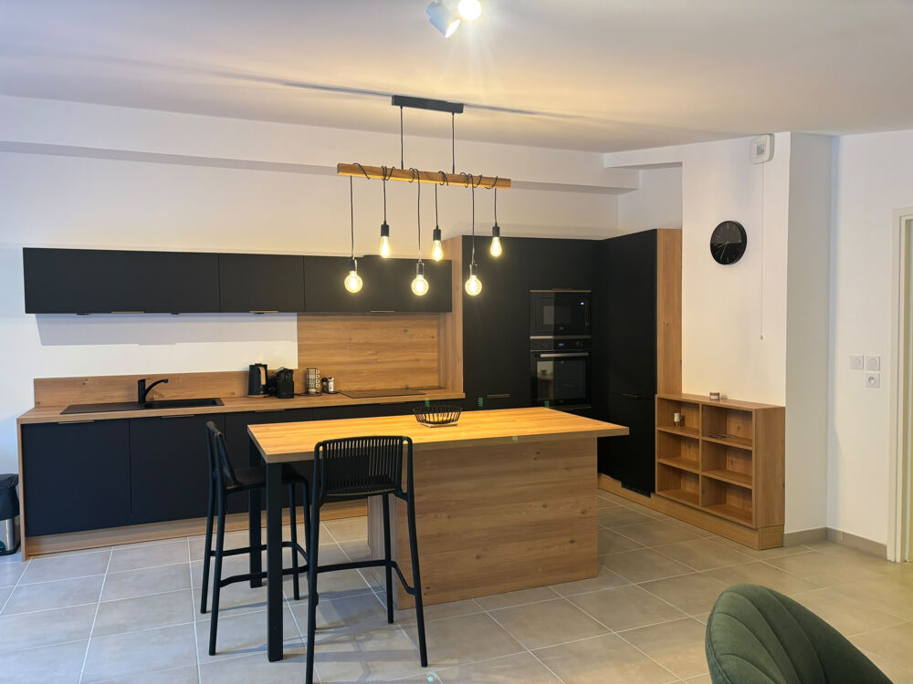 Location Appartement Appartement T4 - entièrement meublé - Rare à la location St remy de provence