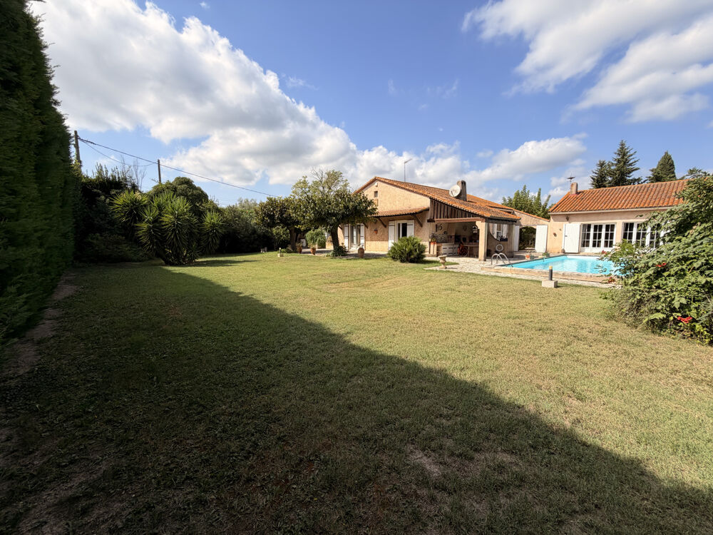 Vente Maison NOUVEAUTE VILLA DE 230 m2 Arles