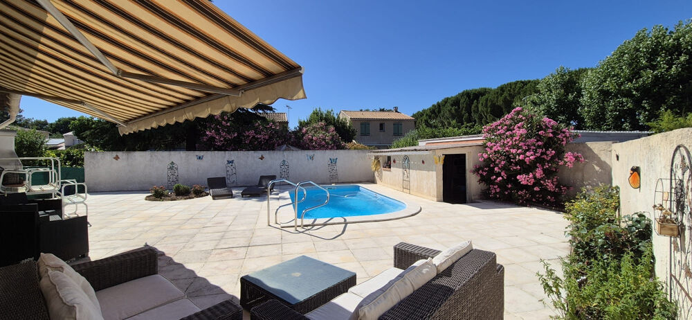 Coup de coeur ! Maison de plain-pied 3 chambres avec piscine et pool house