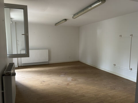   local professionnel de 102m2 