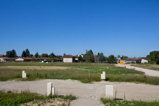  Terrain à vendre 541 m²