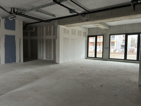 local Cr&egrave;che 2200 01210 Ferney voltaire