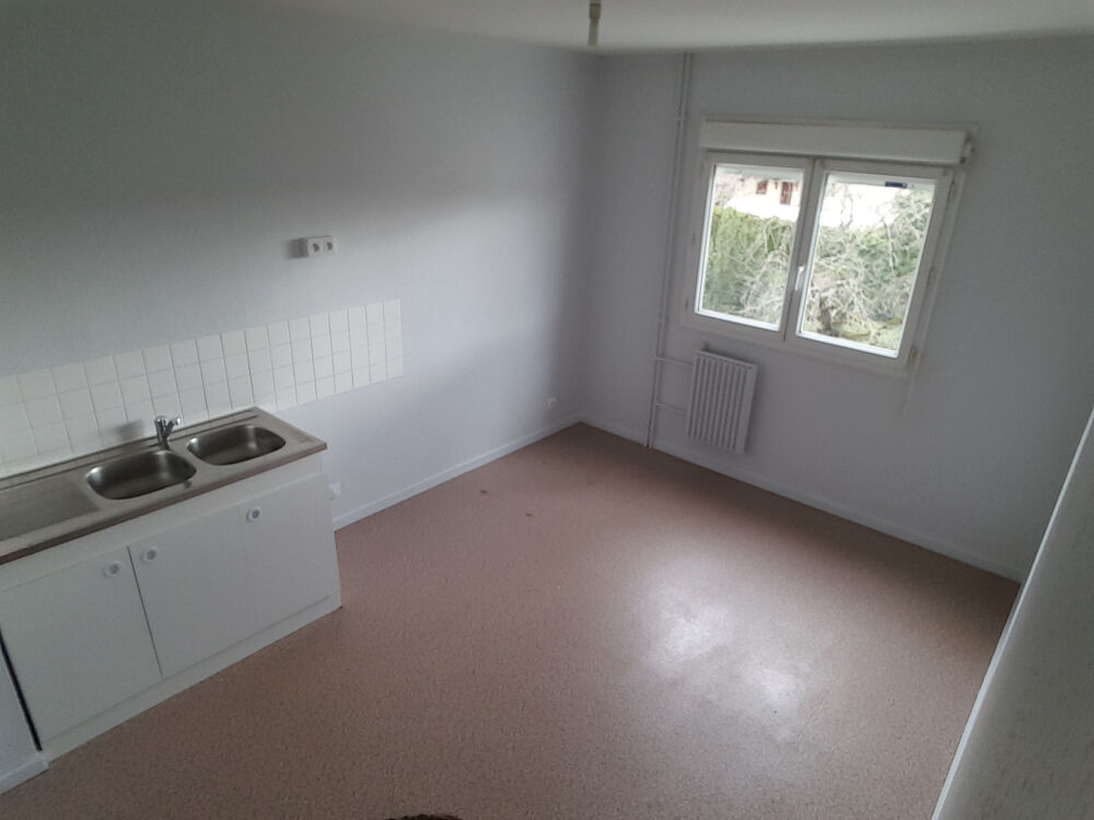 Location Appartement APPARTEMENT-T4- 80 M2 Chalamont