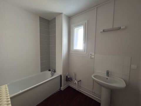  Appartement � louer 4 pi�ces 79 m�