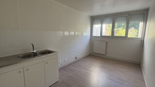 Location Appartement APPARTEMENT - T5 - 87 M2 Oyonnax