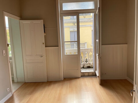  Appartement � louer 5 pi�ces 92 m�