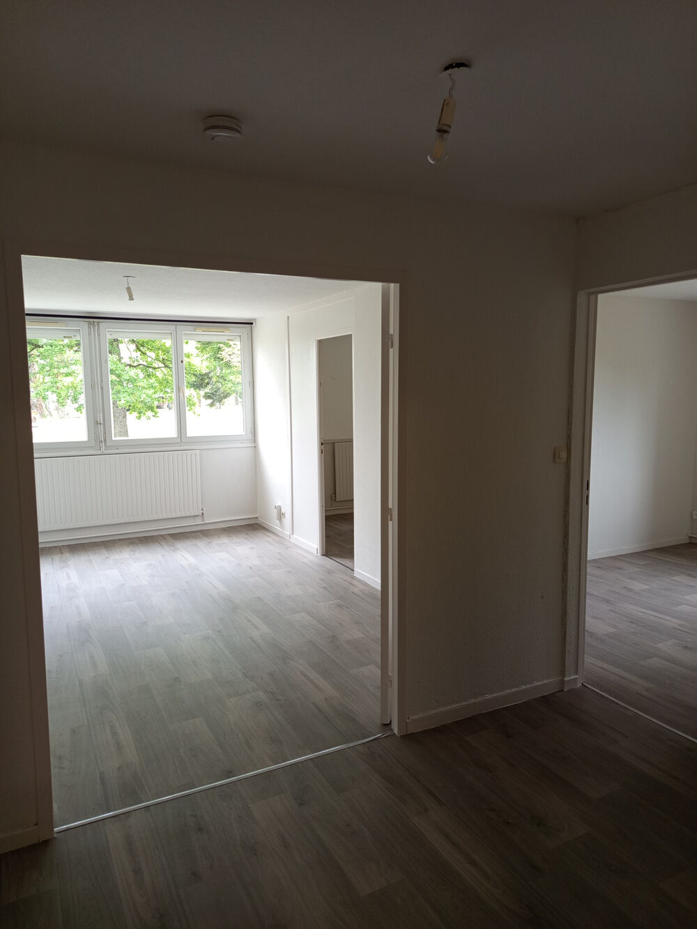 Location Appartement Appartement - 88 m2 - 5 pièces Ambronay