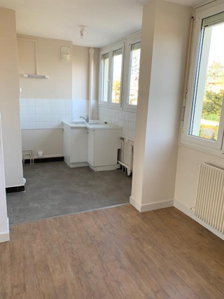  Appartement � louer 5 pi�ces 74 m�