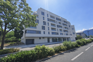  Appartement à louer 4 pièces 88 m²