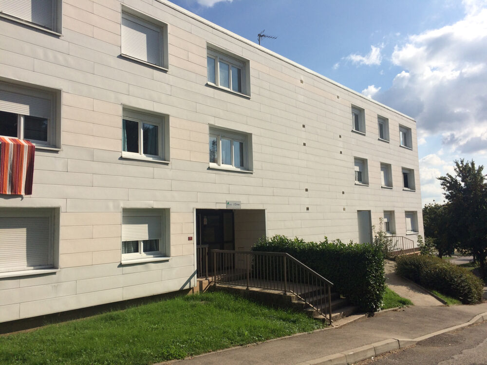 Location Appartement APPARTEMENT-T4- 80 M2 Chalamont
