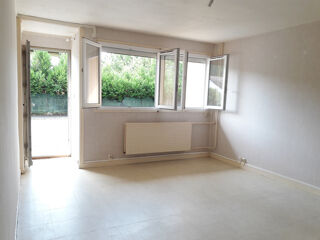  Appartement à louer 4 pièces 57 m²
