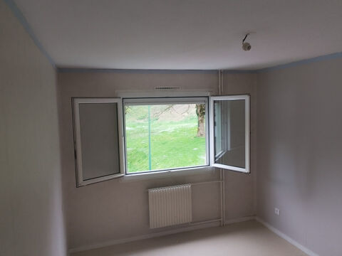   Appartement T4-79m2-Dortan Appartement - 4 pice(s) - 79 m