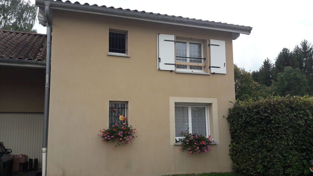 Location Maison PAVILLON -  4 PIECES -  83 m2 Hautecourt romaneche
