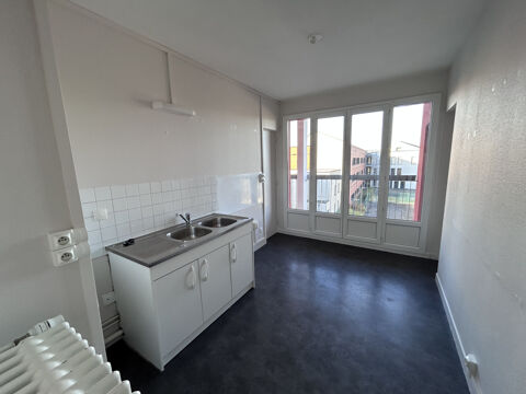  Appartement � louer 4 pi�ces 79 m�