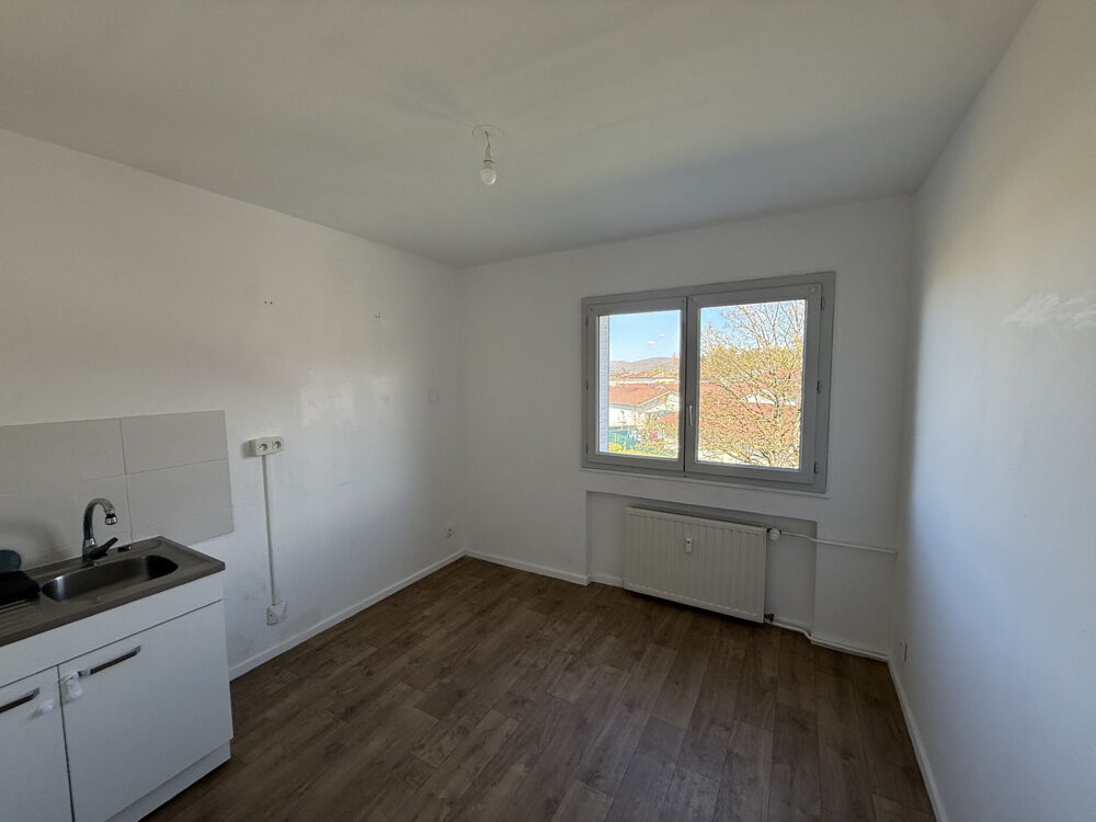 Appartement- T4- 73 M2