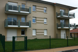 Appartement à louer 3 pièces 68 m²