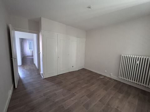  Appartement � louer 4 pi�ces 79 m�