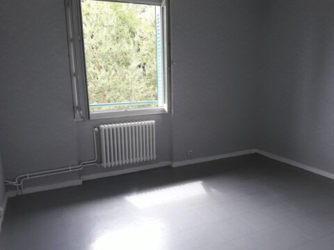  Appartement � louer 3 pi�ces 75 m�