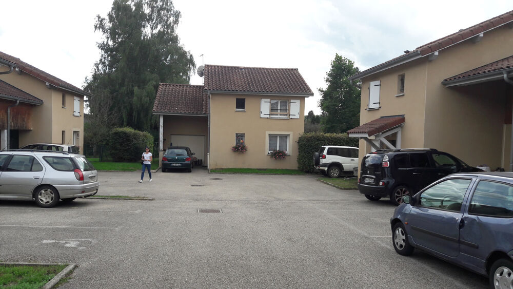Location Maison PAVILLON -  4 PIECES -  83 m2 Hautecourt romaneche