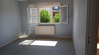  Appartement à louer 3 pièces 62 m²