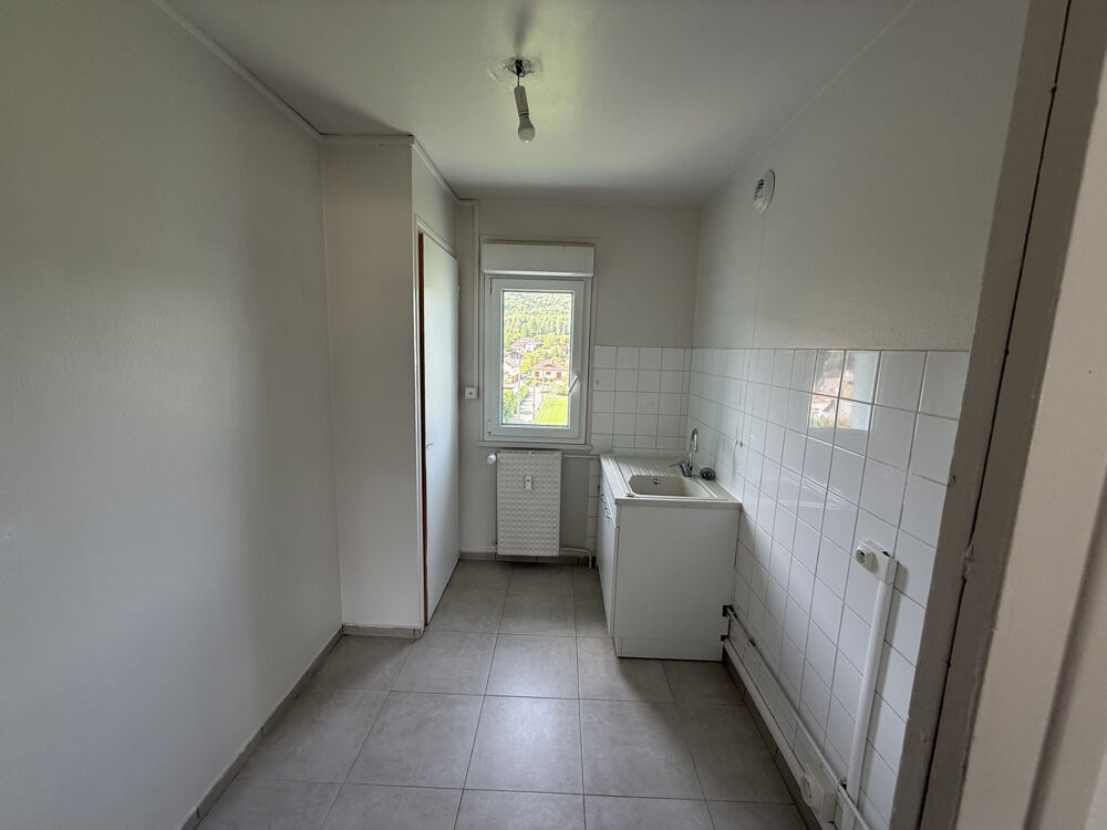 Location Appartement Appartement - T4 - 64 M2 Bellignat