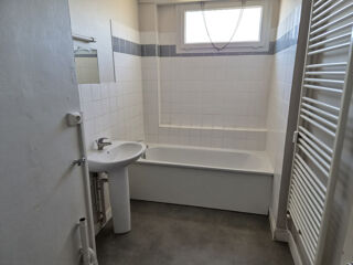 Location Appartement Appartement - 3 pièces - 77m2 St laurent sur saone