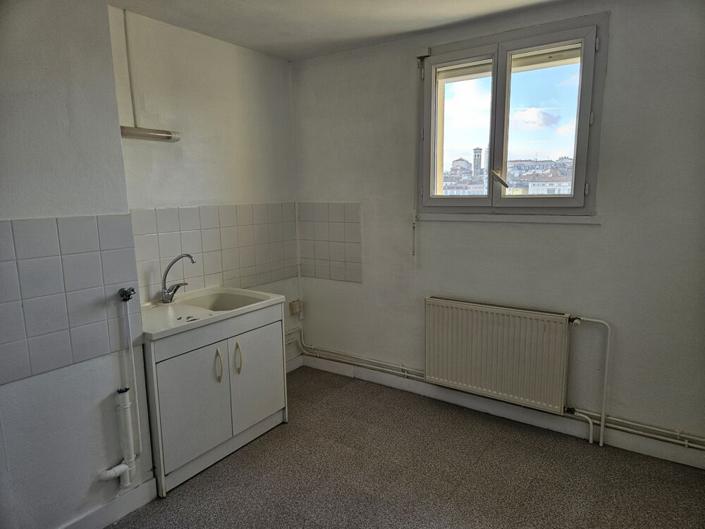 Location Appartement Appartement - 3 pièces - 76m2 St laurent sur saone