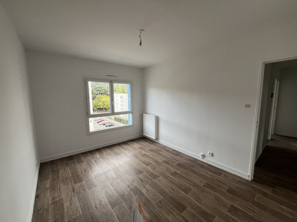 Location Appartement Appartement - 76m2 - T4 St maurice de beynost