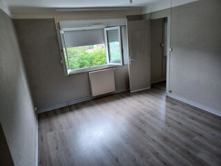  Appartement à louer 2 pièces 36 m²