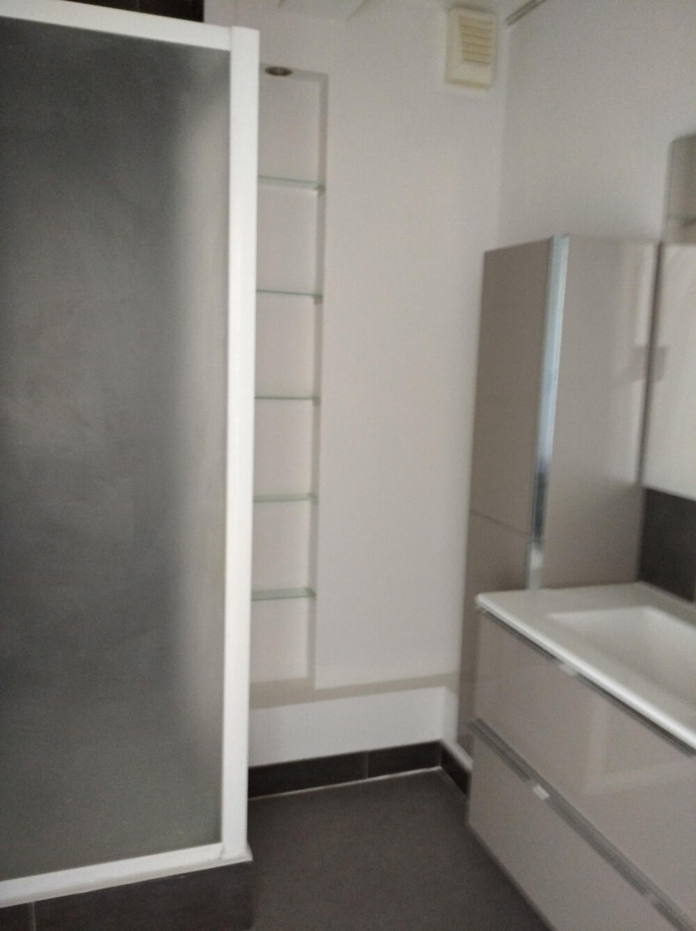 Location Appartement APPARTEMENT - T4 - 74M2 Montrevel en bresse