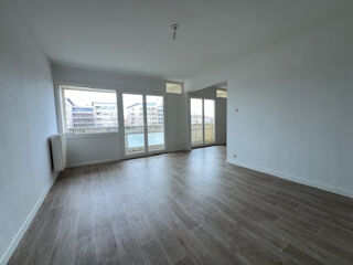  Appartement � louer 3 pi�ces 72 m�