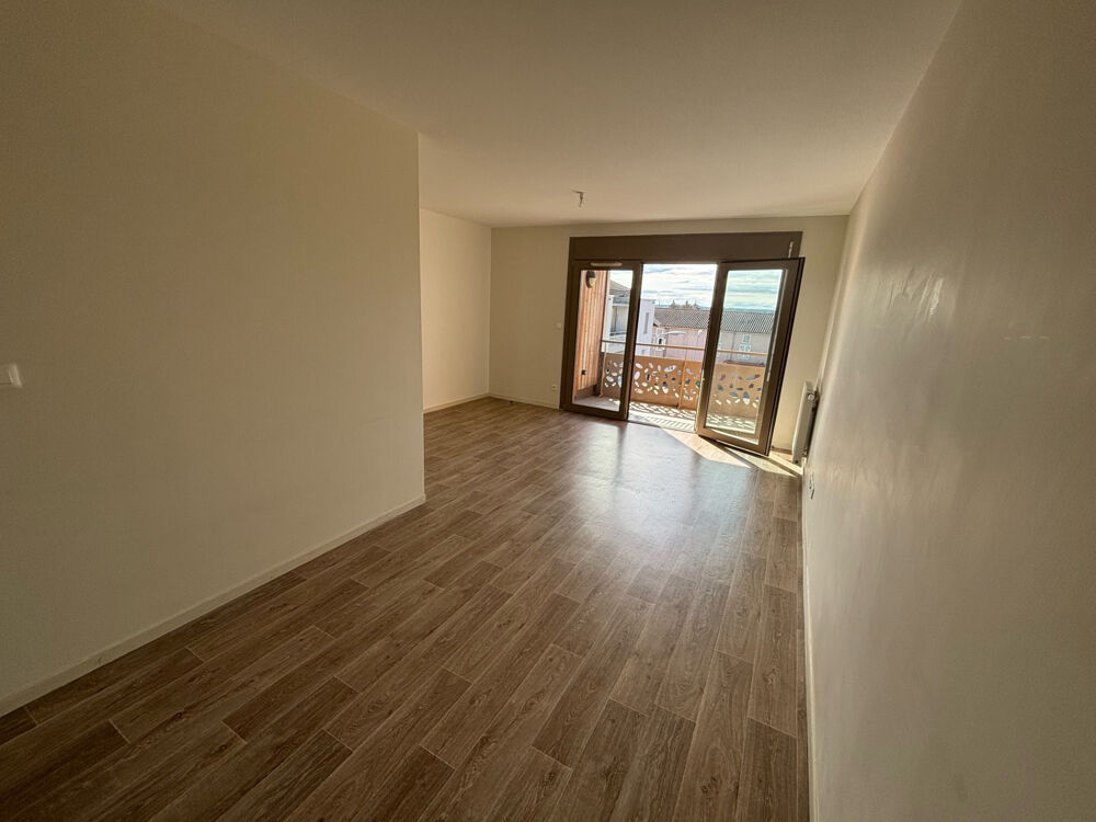 Location Appartement Appartement T3 - 66 m2 - DOMPIERRE SUR VEYLE Dompierre sur veyle