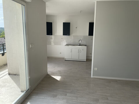  Appartement � louer 4 pi�ces 83 m�