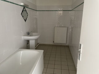  Appartement � louer 3 pi�ces 59 m� Arbent