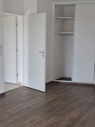 Appartement à louer 3 pièces 62 m²
