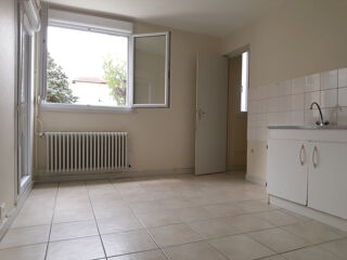  Appartement à louer 1 pièce 35 m² Pont de vaux