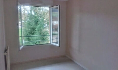  Appartement � louer 4 pi�ces 76 m�