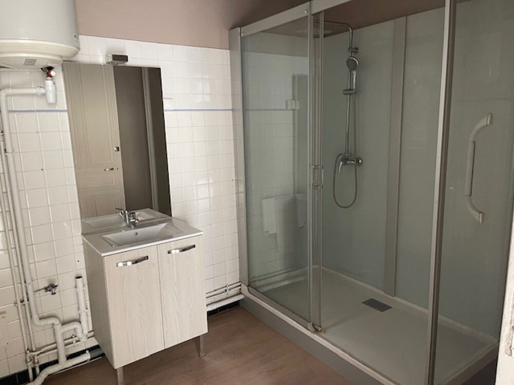 Location Appartement APPARTEMENT - TYPE 5 - 92 m2 Oyonnax