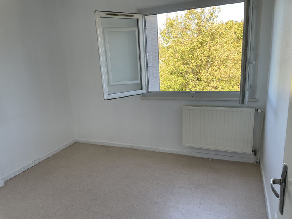 Location Appartement Appartement- T4- 74 M2 Izernore