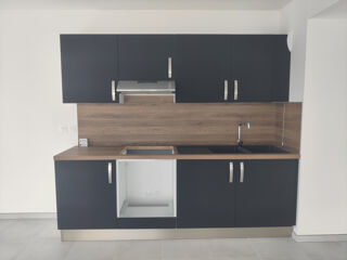  Appartement à louer 4 pièces 89 m²