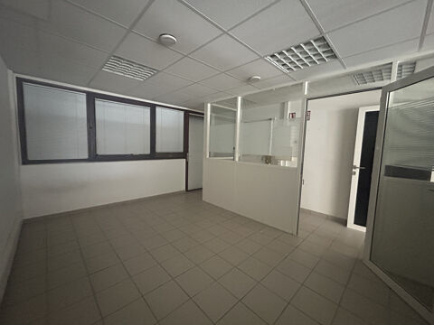 BUREAUX A VENDRE A GRENOBLE 51 m2 97000 38100 Grenoble