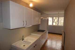  Appartement à louer 2 pièces 71 m² Beaune