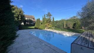  Maison � vendre 10 pi�ces 315 m�